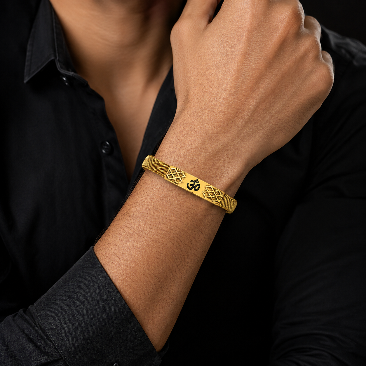 OM Open Bracelet
