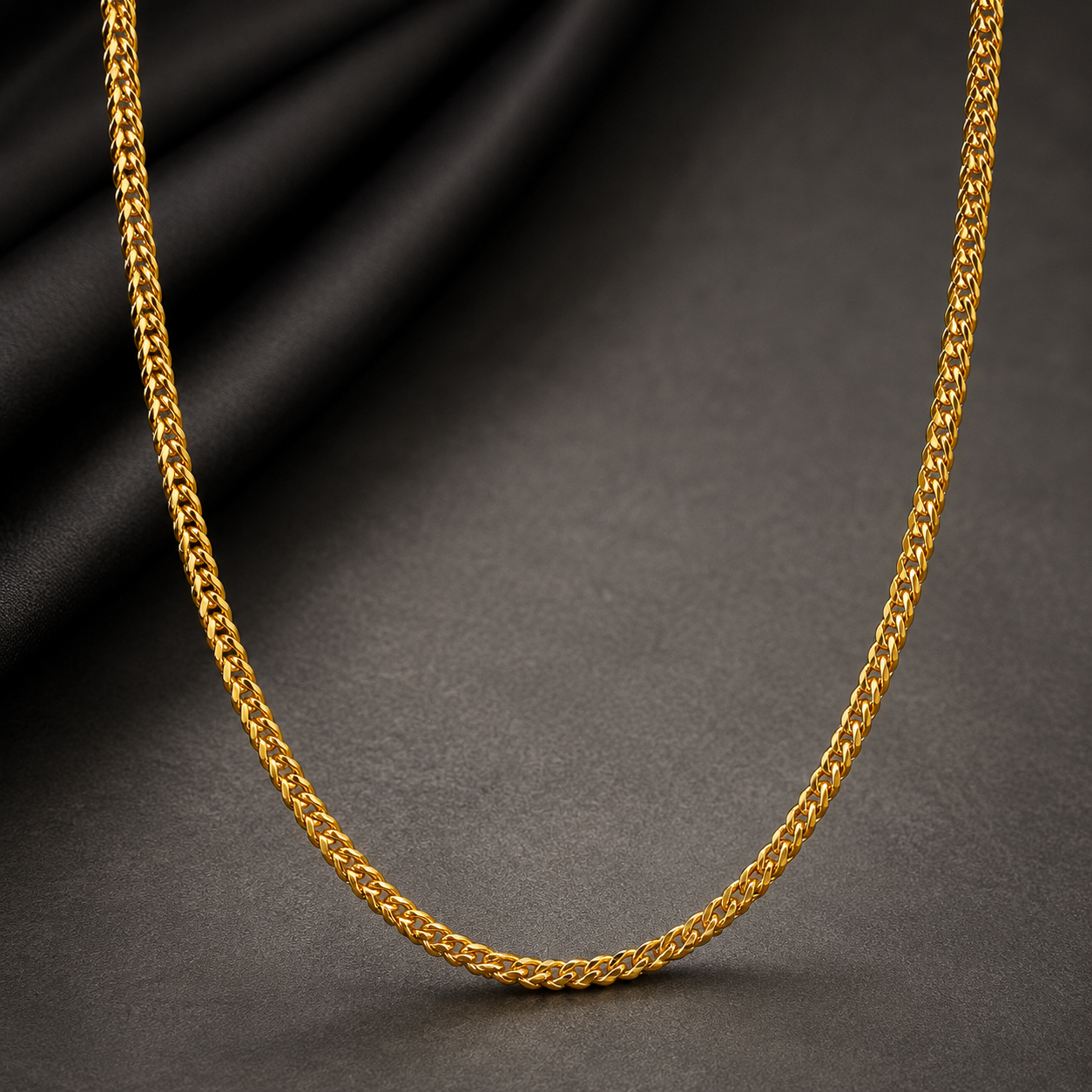 Golden Interlocking Chain