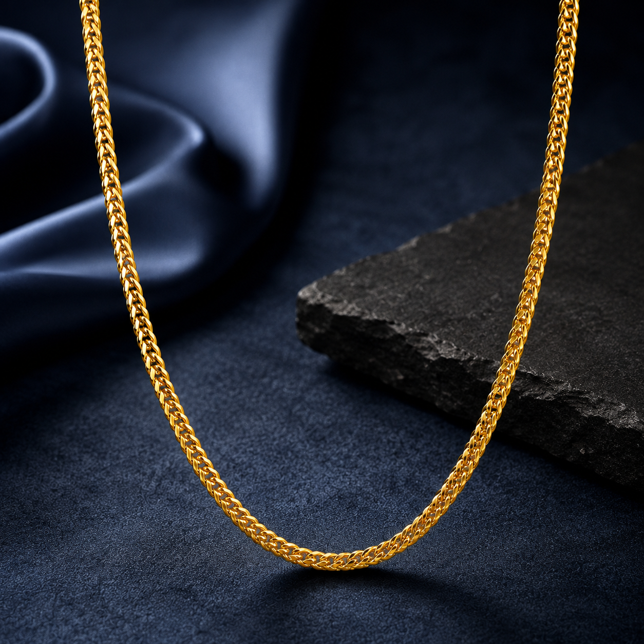 Golden Interlocking Chain
