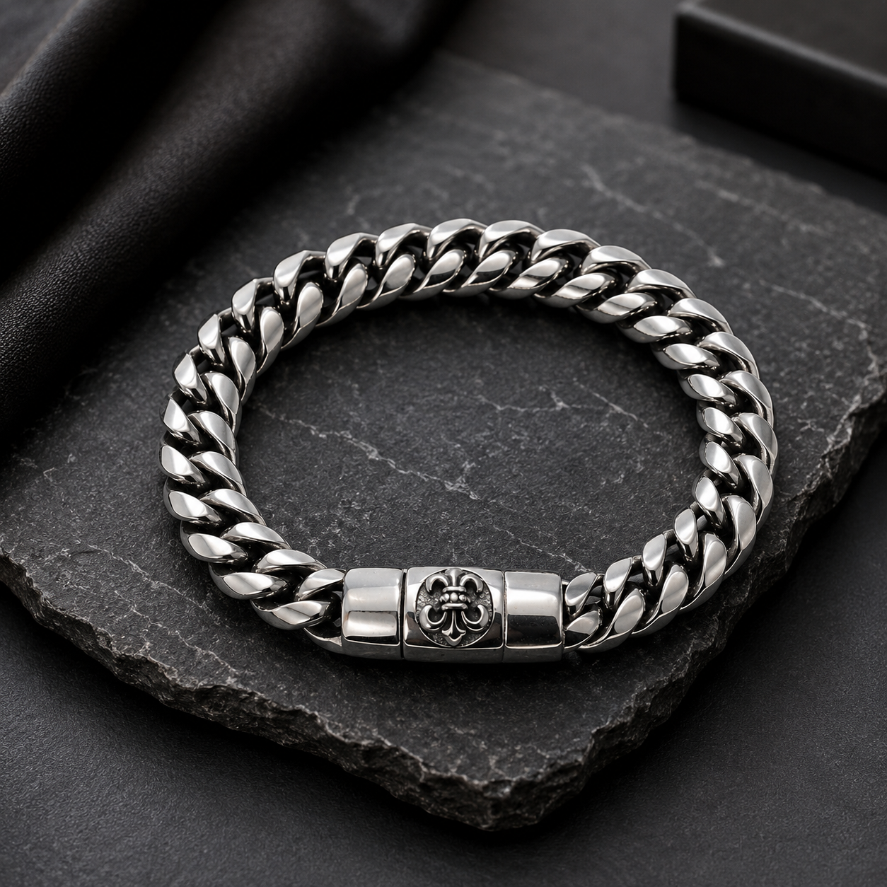 Shiny Cuban Link Bracelet Silver