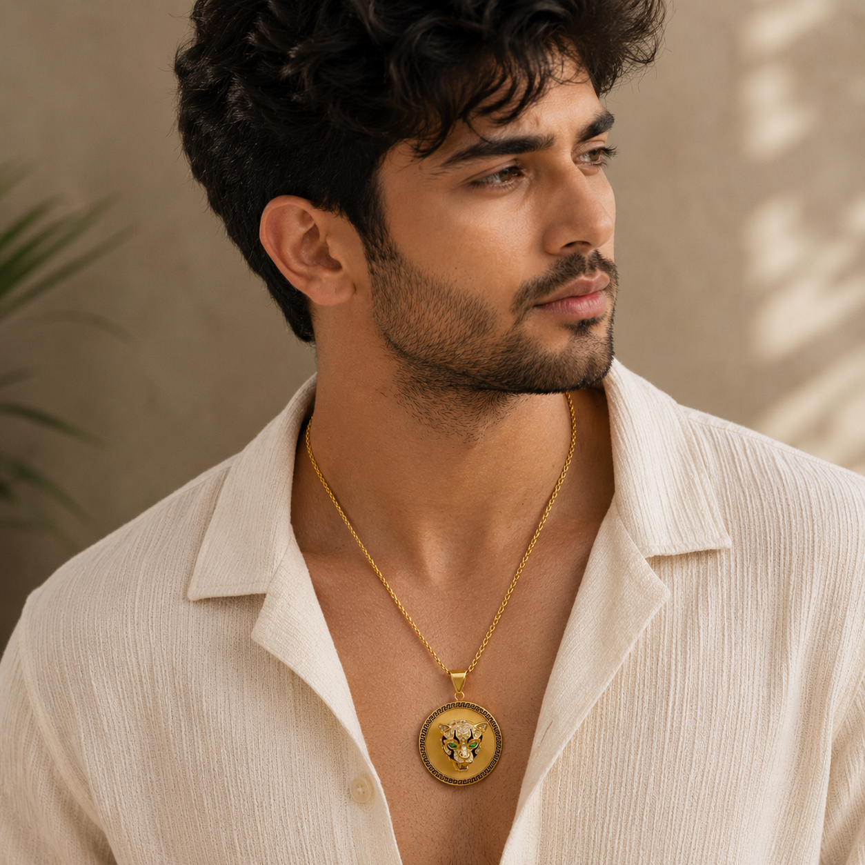 Panther Pendant Chain Gold