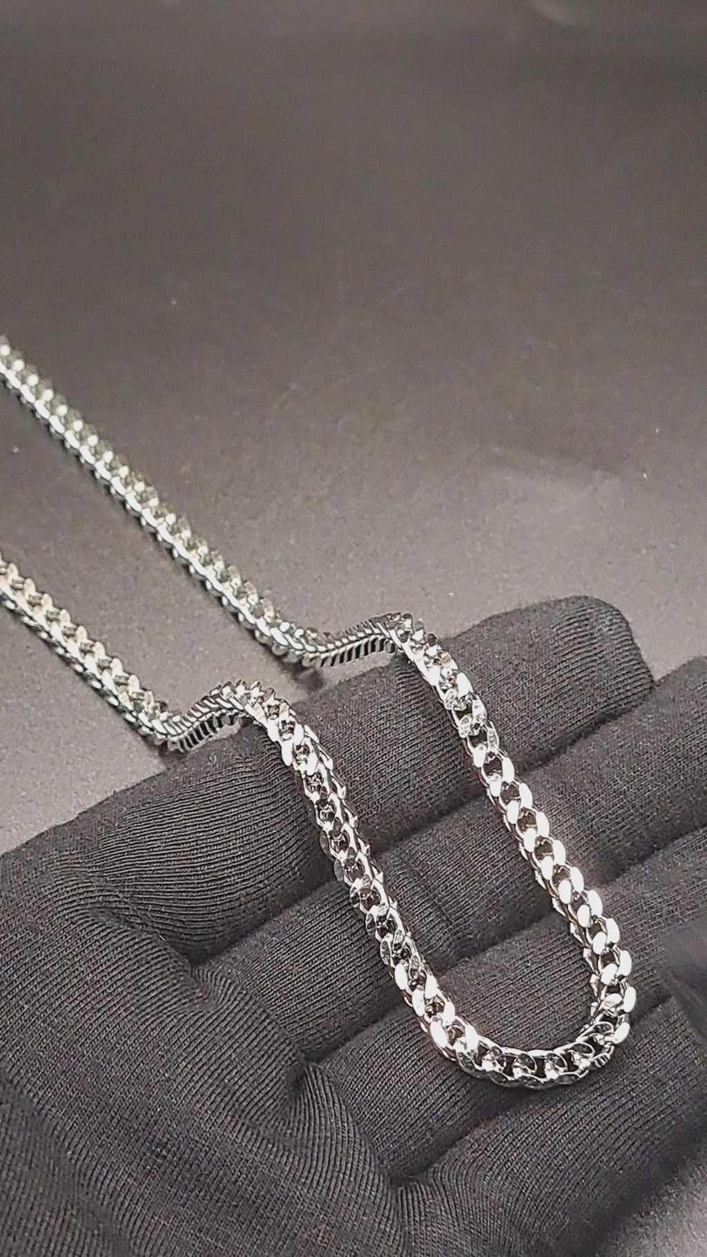 Silver Interlocking Chain