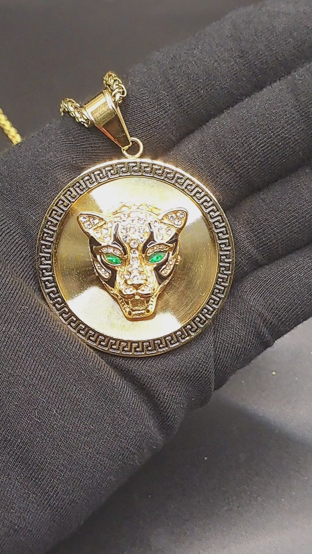 Panther Pendant Chain Gold